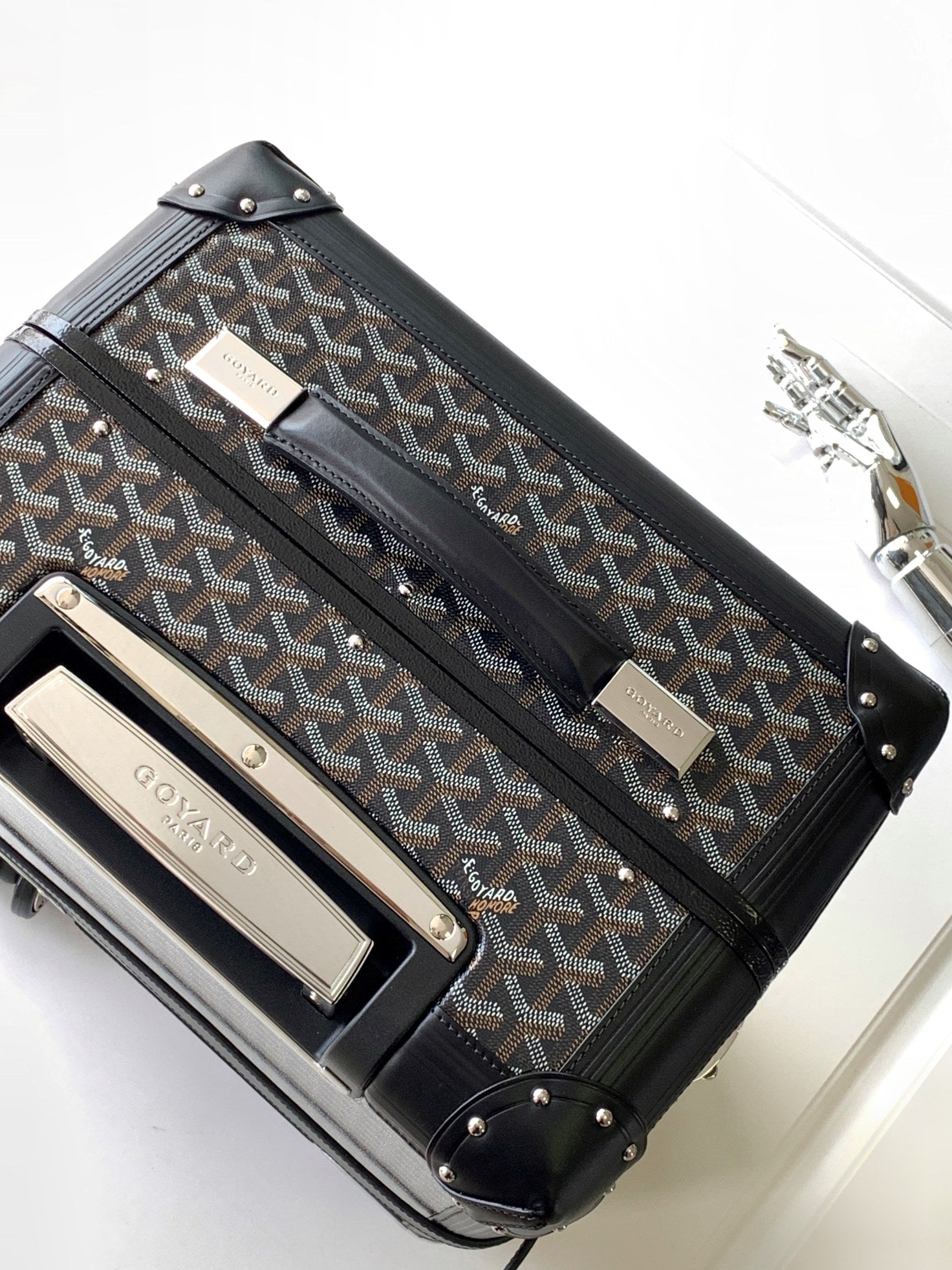 CUSTOM GOYARD 35L SUITCASE (BLACK)