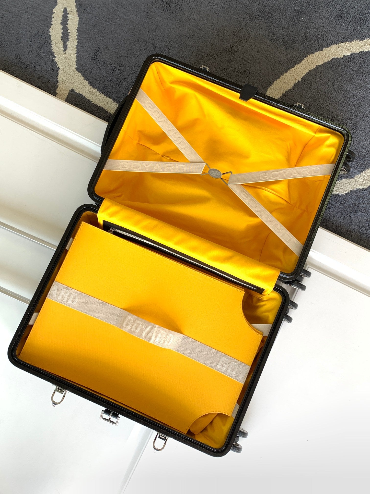 CUSTOM GOYARD 35L SUITCASE (BLACK)
