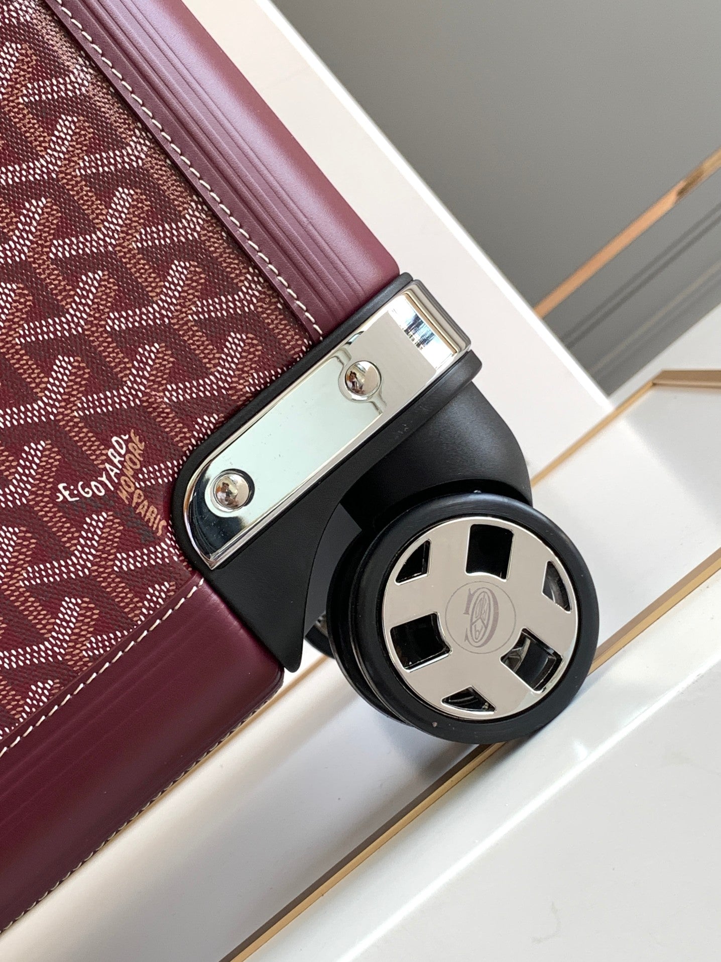 CUSTOM GOYARD 35L SUITCASE (MAROON)