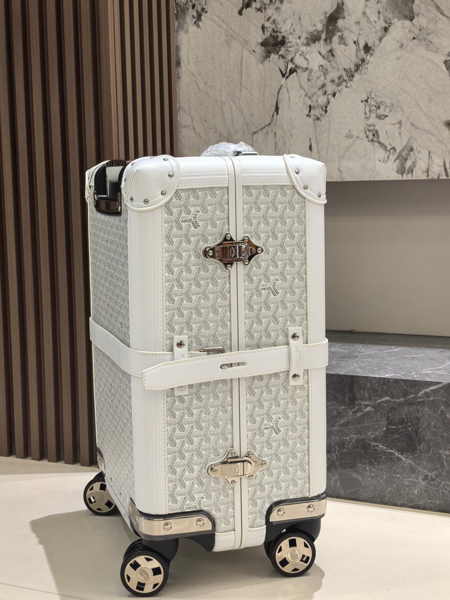 CUSTOM GOYARD 35L SUITCASE (WHITE)