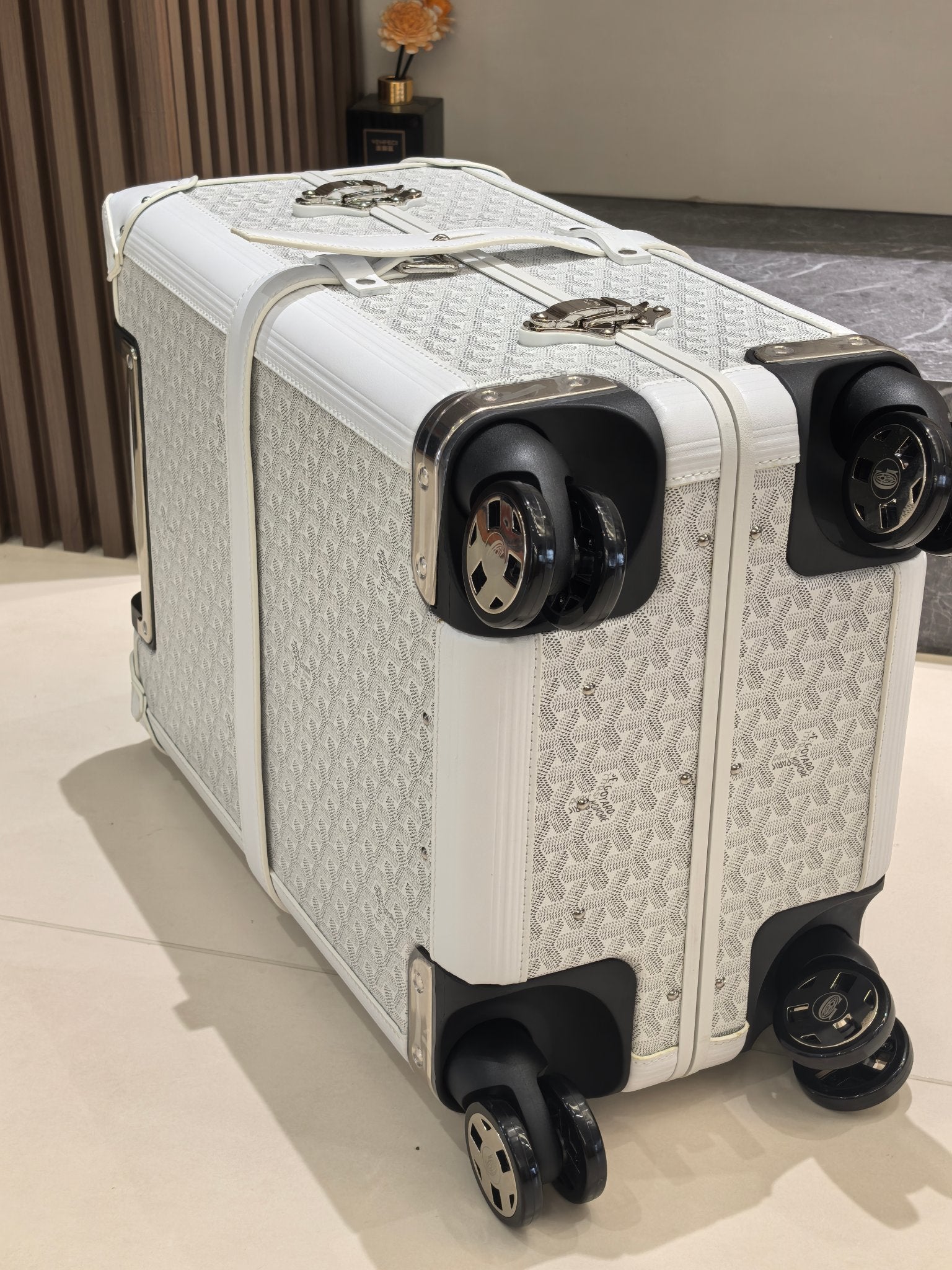 CUSTOM GOYARD 35L SUITCASE (WHITE)