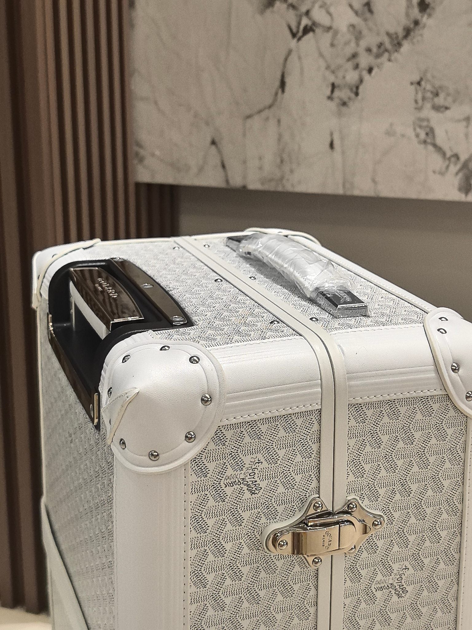 CUSTOM GOYARD 35L SUITCASE (WHITE)