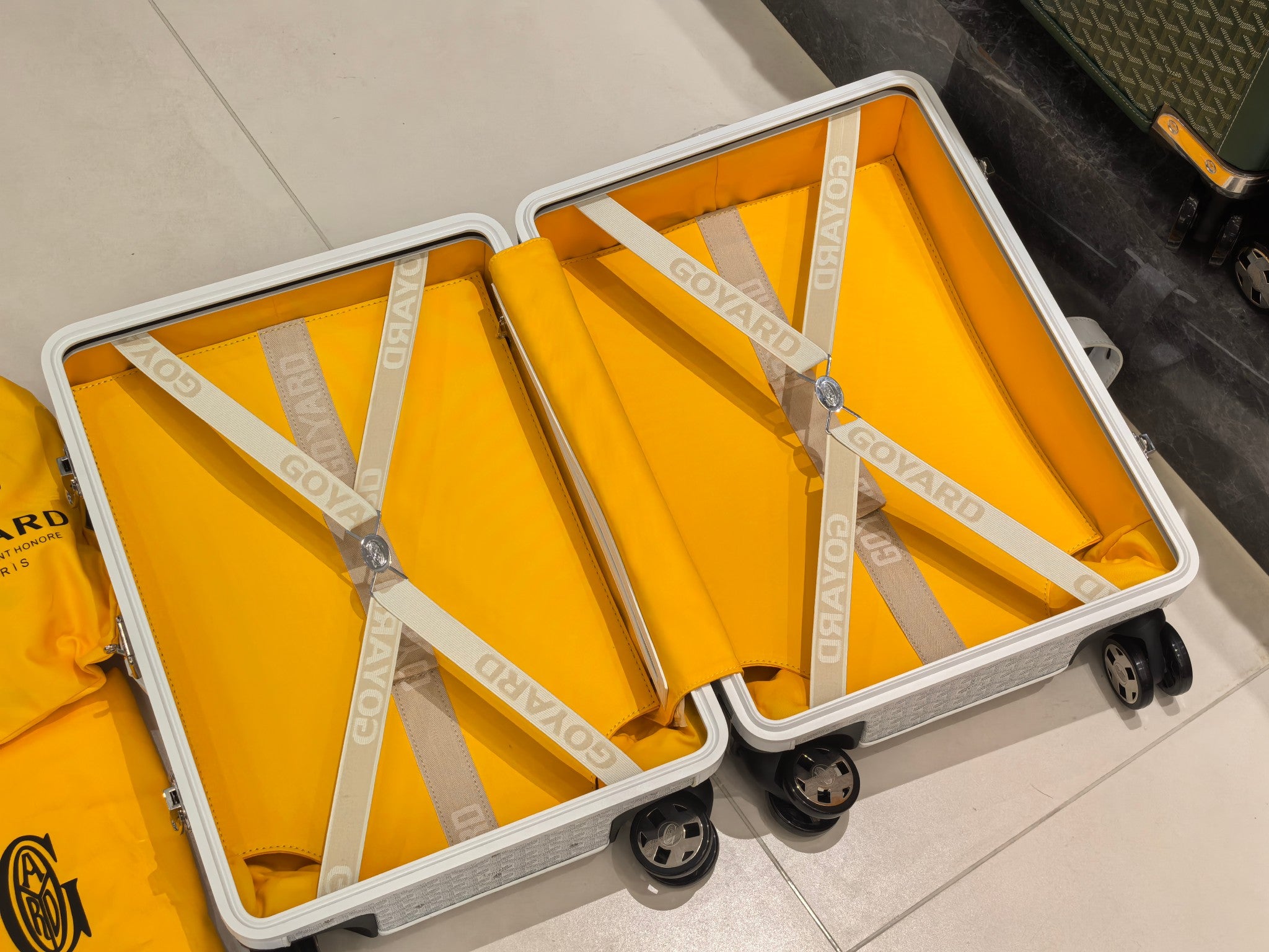 CUSTOM GOYARD 35L SUITCASE (WHITE)