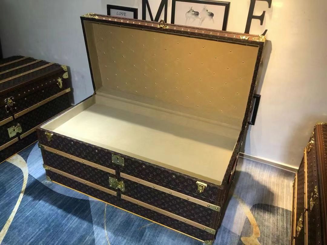 CUSTOM LV BROWN TRUNK (CABINET)