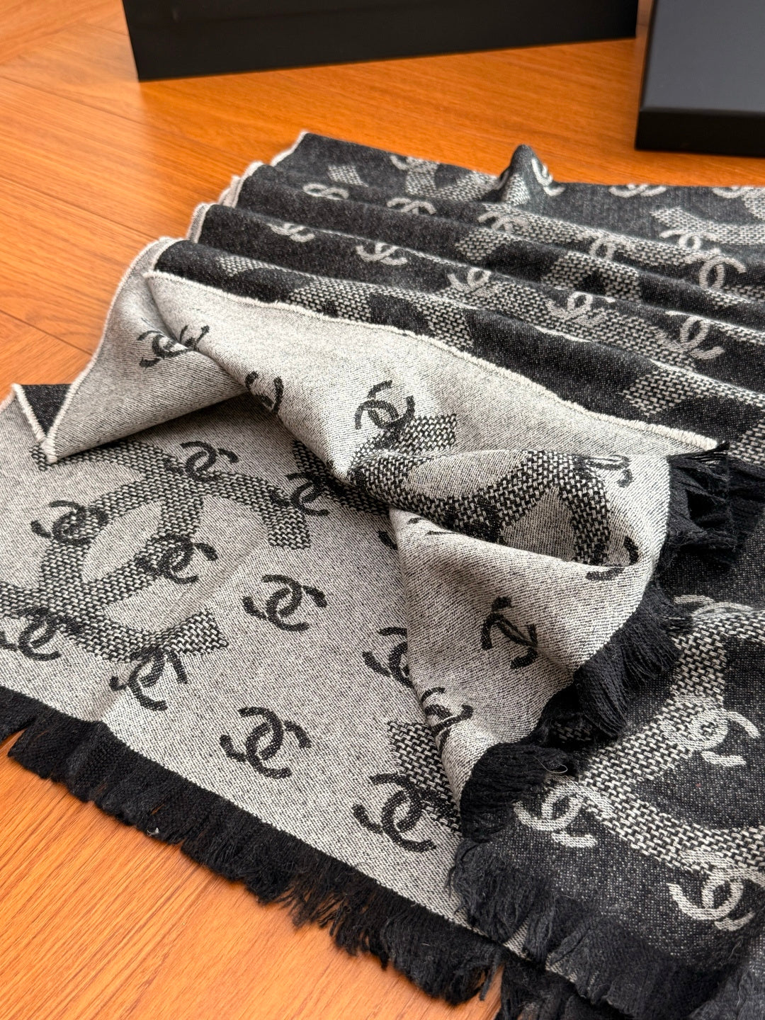COCO WOOL SCARF
