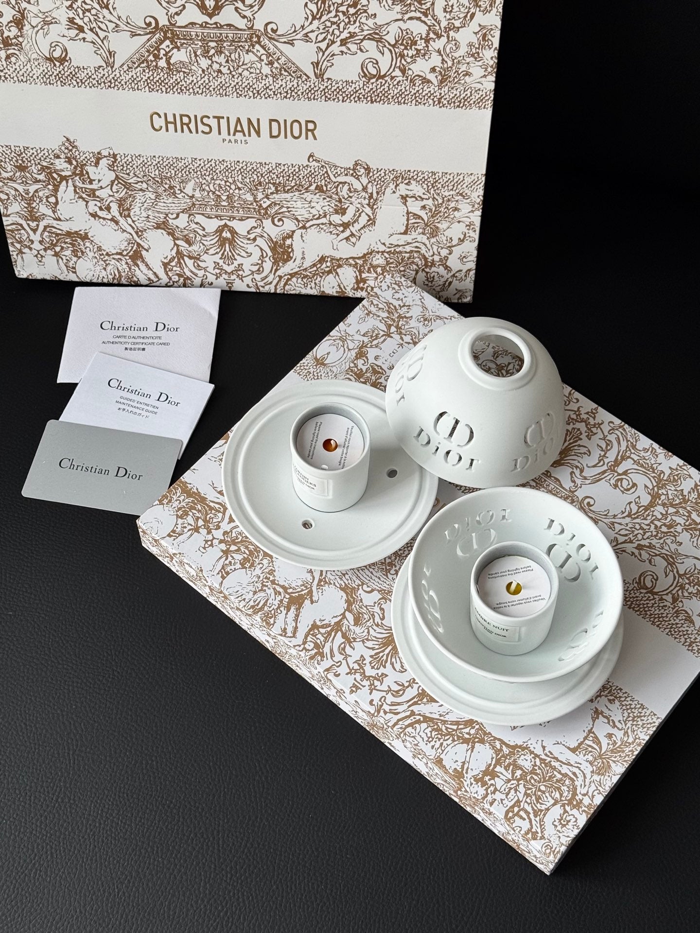 CHRISTIAN SCENTED CANDLES SET 2.0