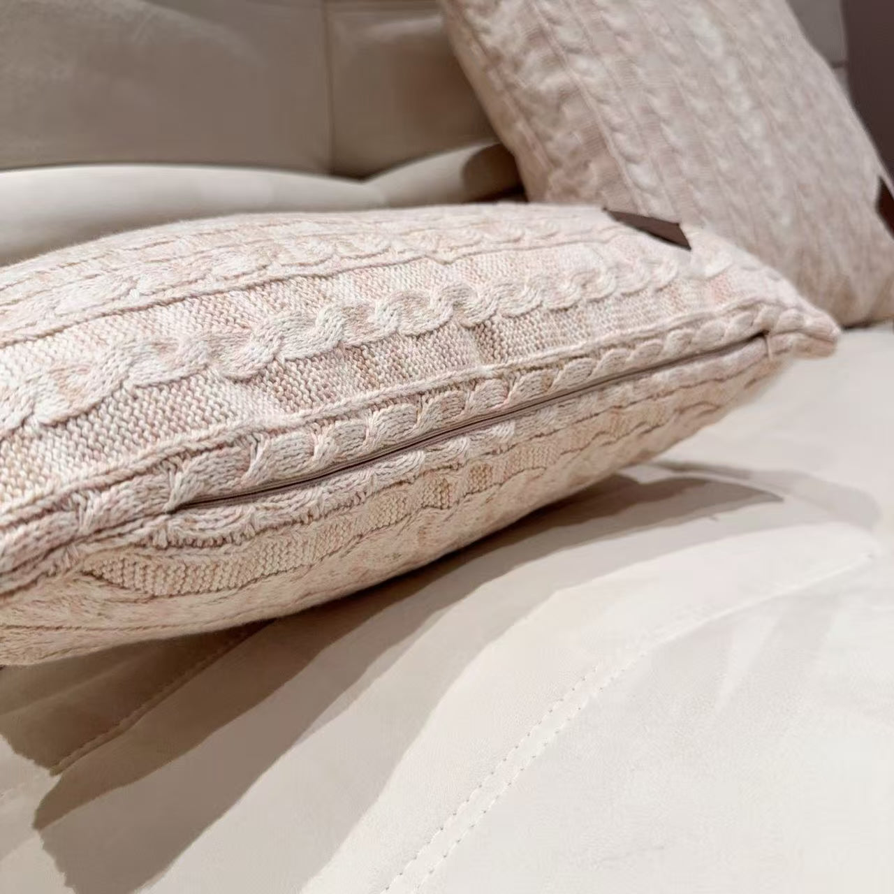 LORO PIANA KNITTED PILLOW SET (LIGHT PINK)