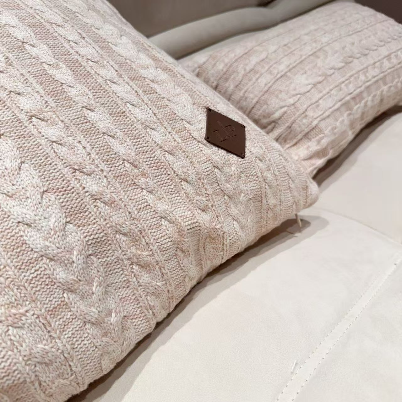 LORO PIANA KNITTED PILLOW SET (LIGHT PINK)