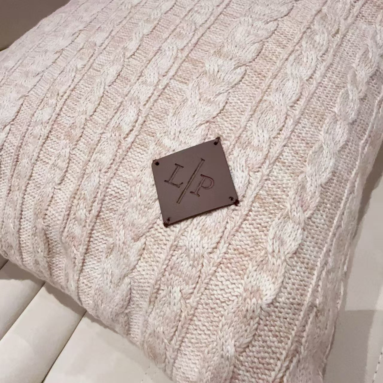 LORO PIANA KNITTED PILLOW SET (LIGHT PINK)