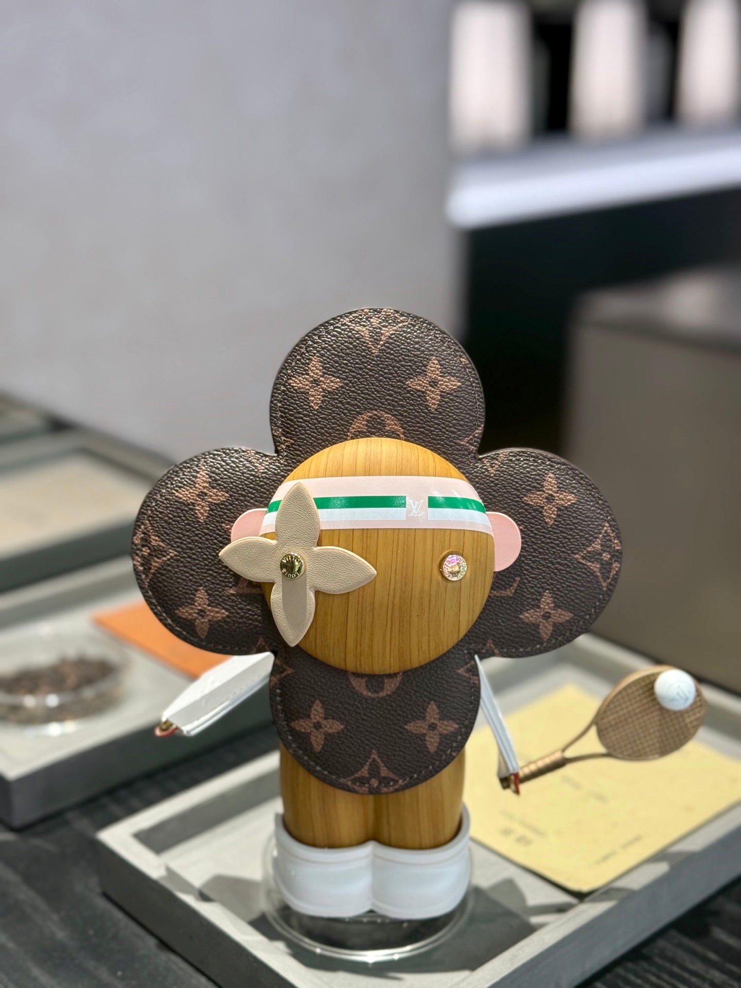 CUSTOM VIVIENNE SCENTED FIGURINE (BROWN TENNIS)