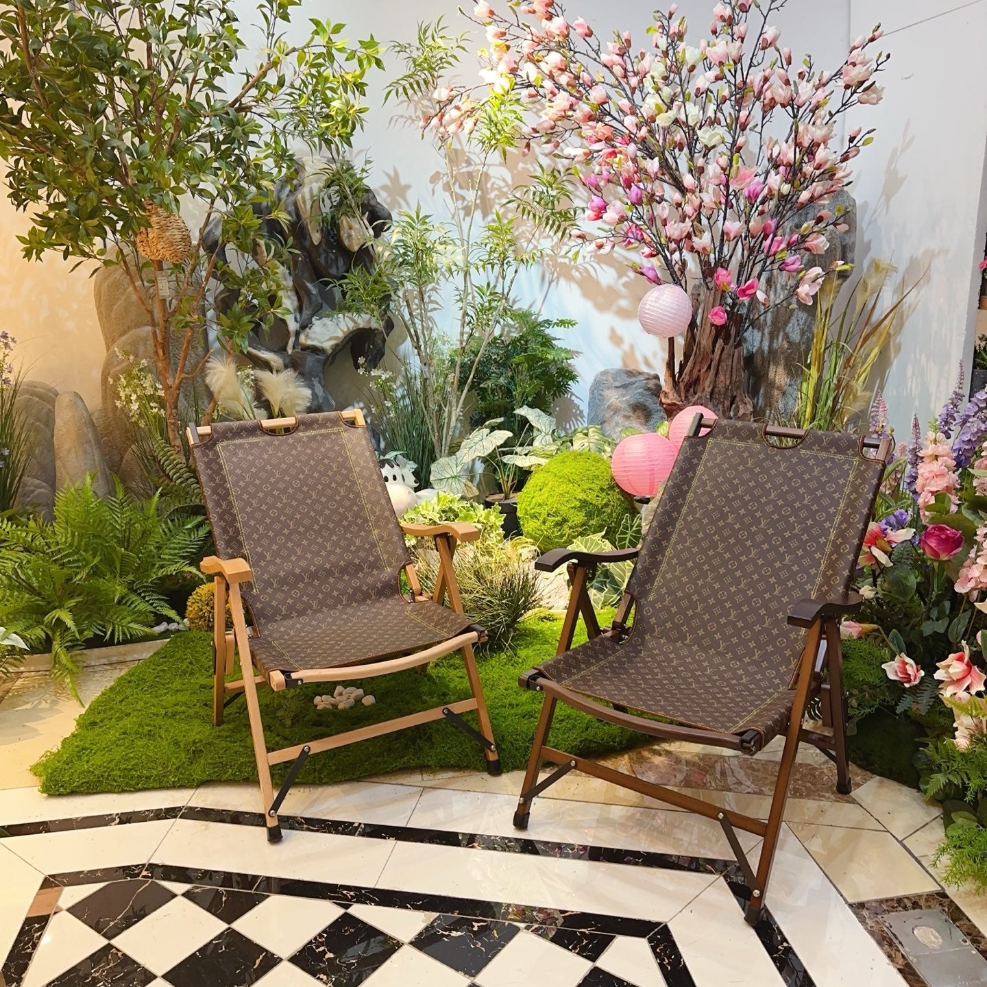 CUSTOM LV FOLDING CHAIR 2.0