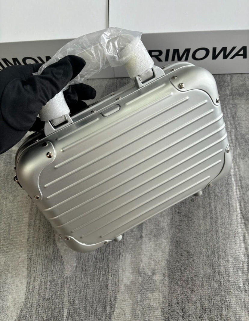 RIMOWA SILVER TRAVEL WATCH CASE