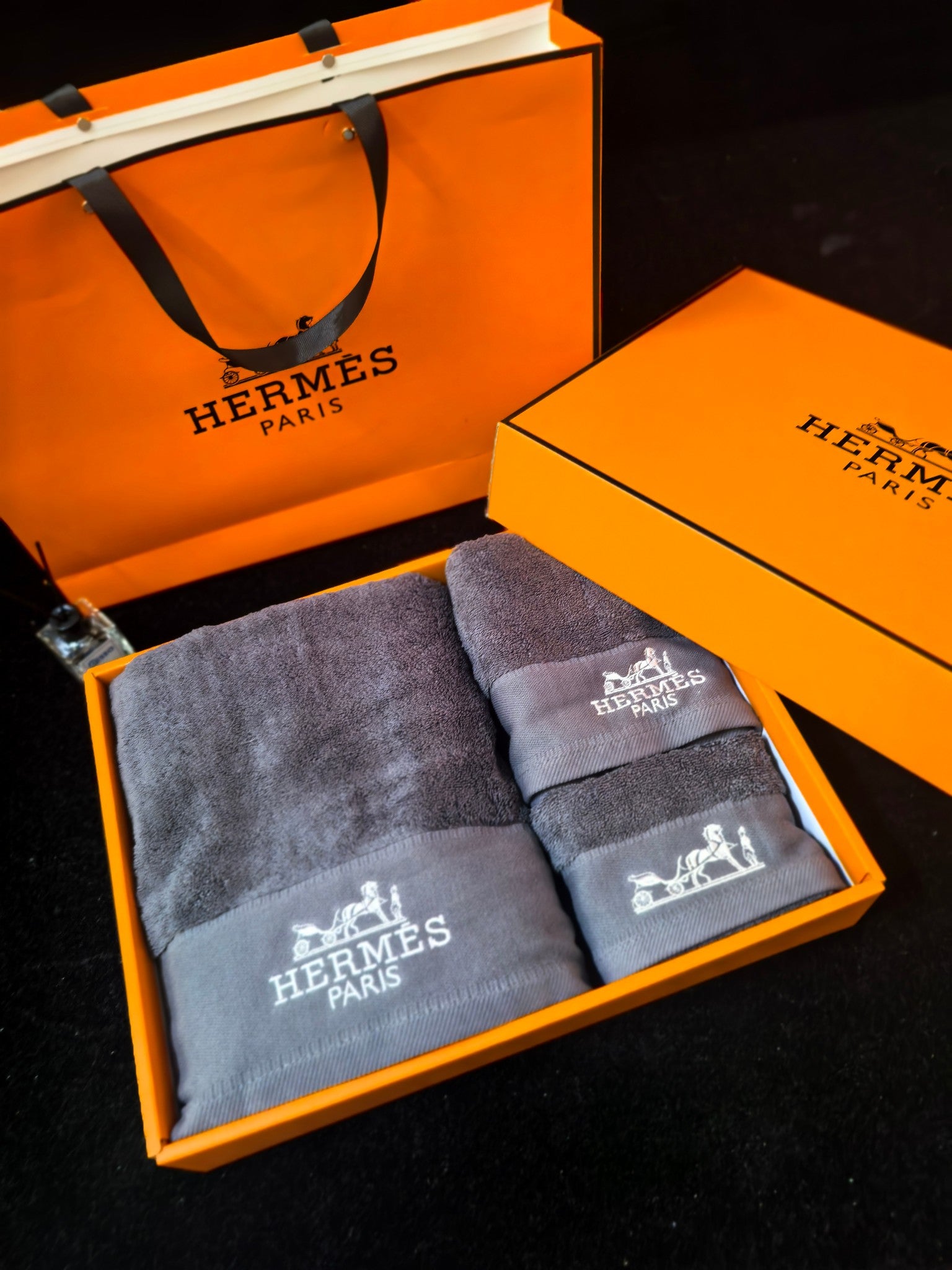 HERMES BATH TOWEL SET