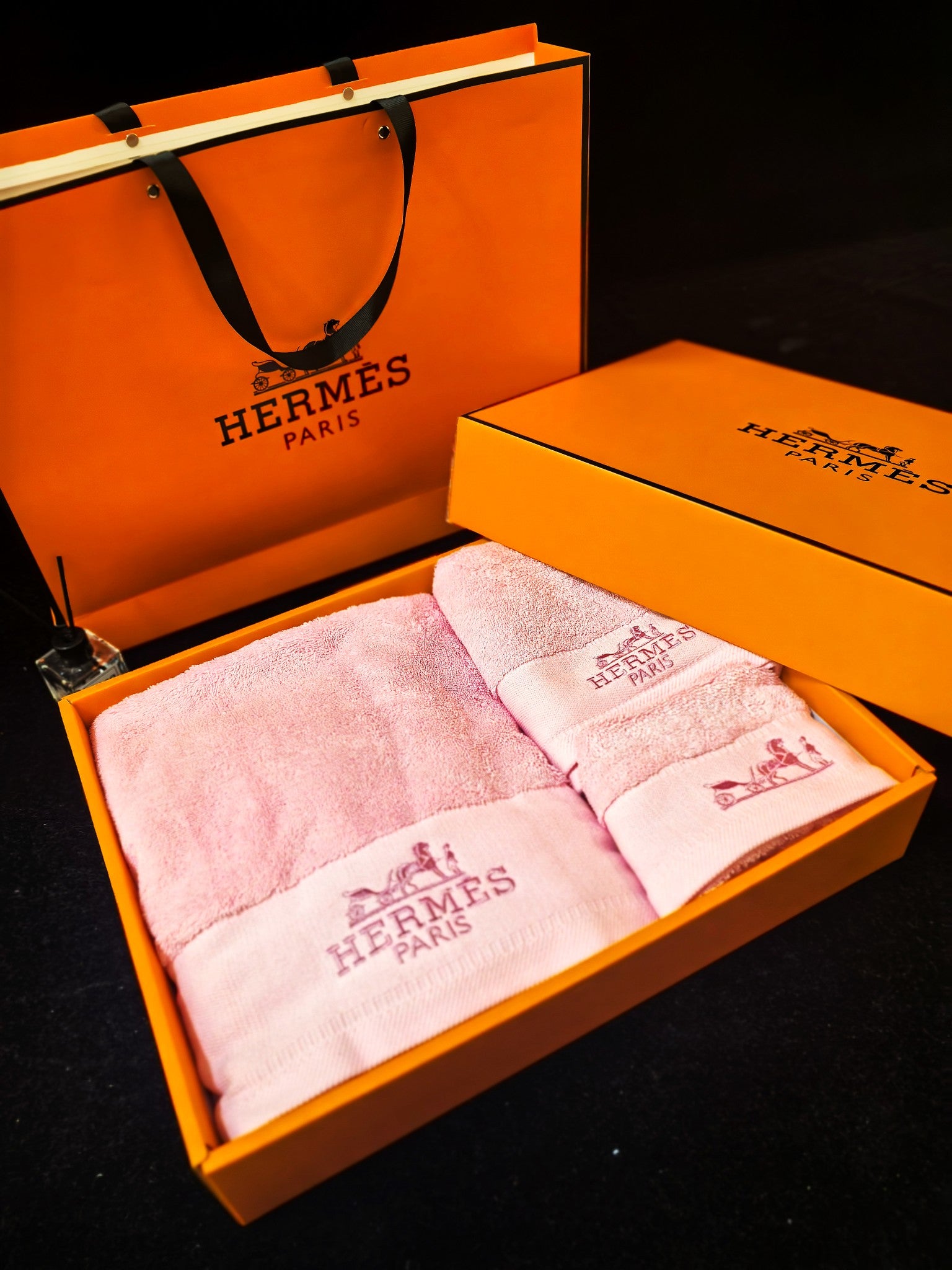 HERMES BATH TOWEL SET