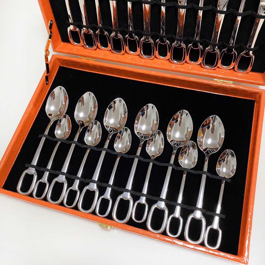 CUSTOM HERMES CUTLERY SET 2.0