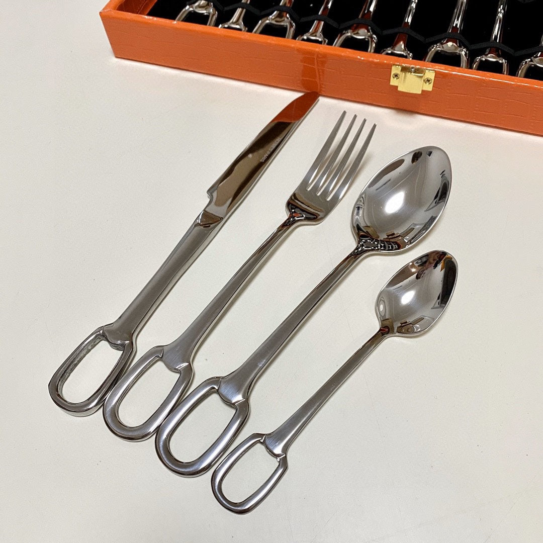 CUSTOM HERMES CUTLERY SET 2.0
