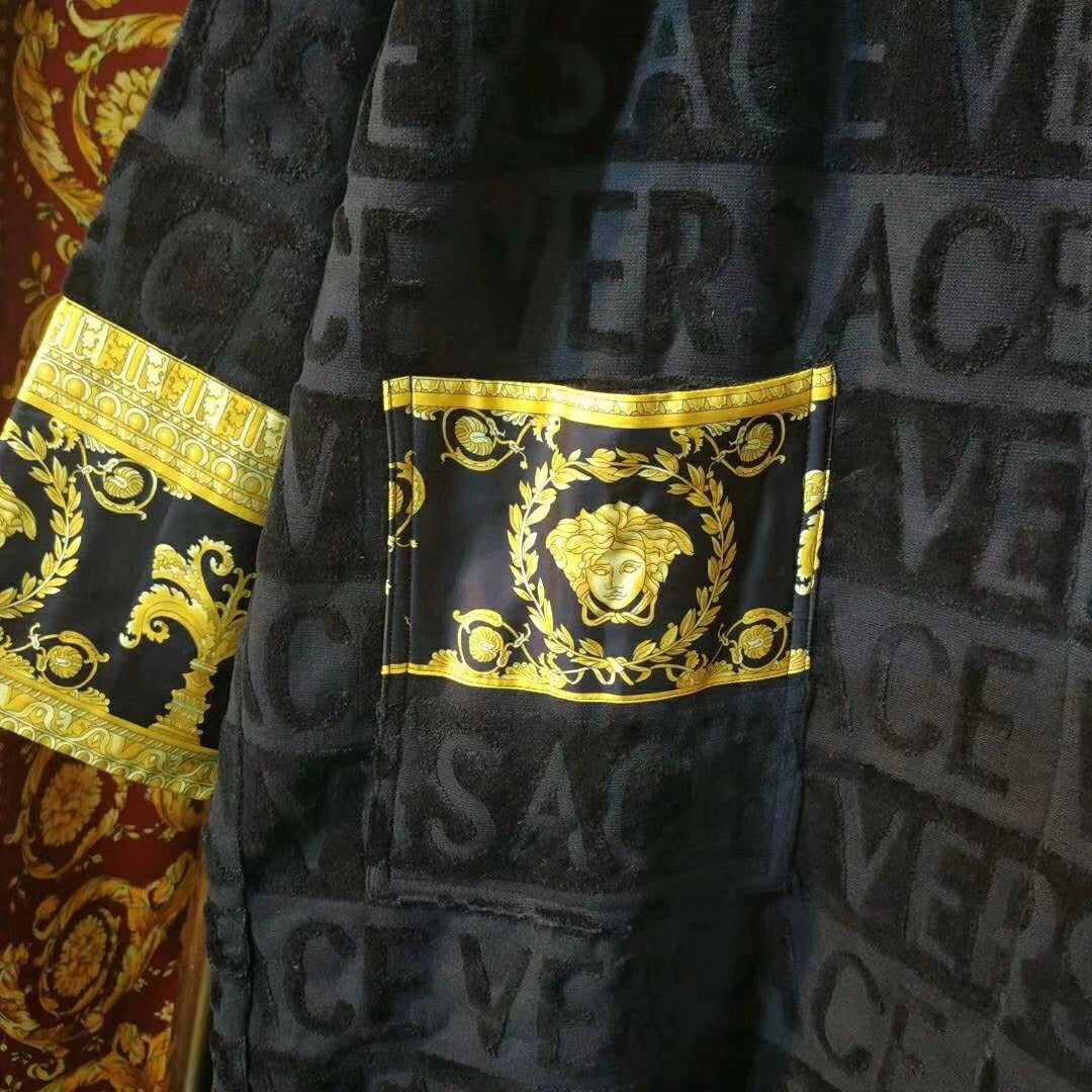 VERSACE BAROQUE BATH ROBE