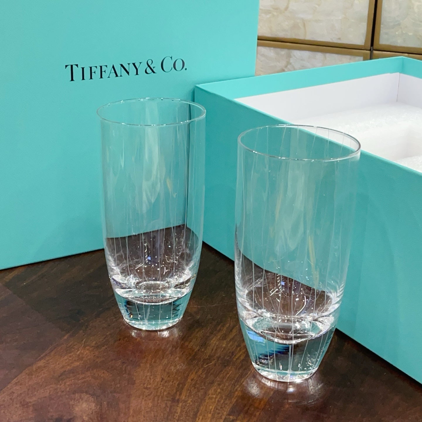 TIFFANY CUP GLASSWARE SET