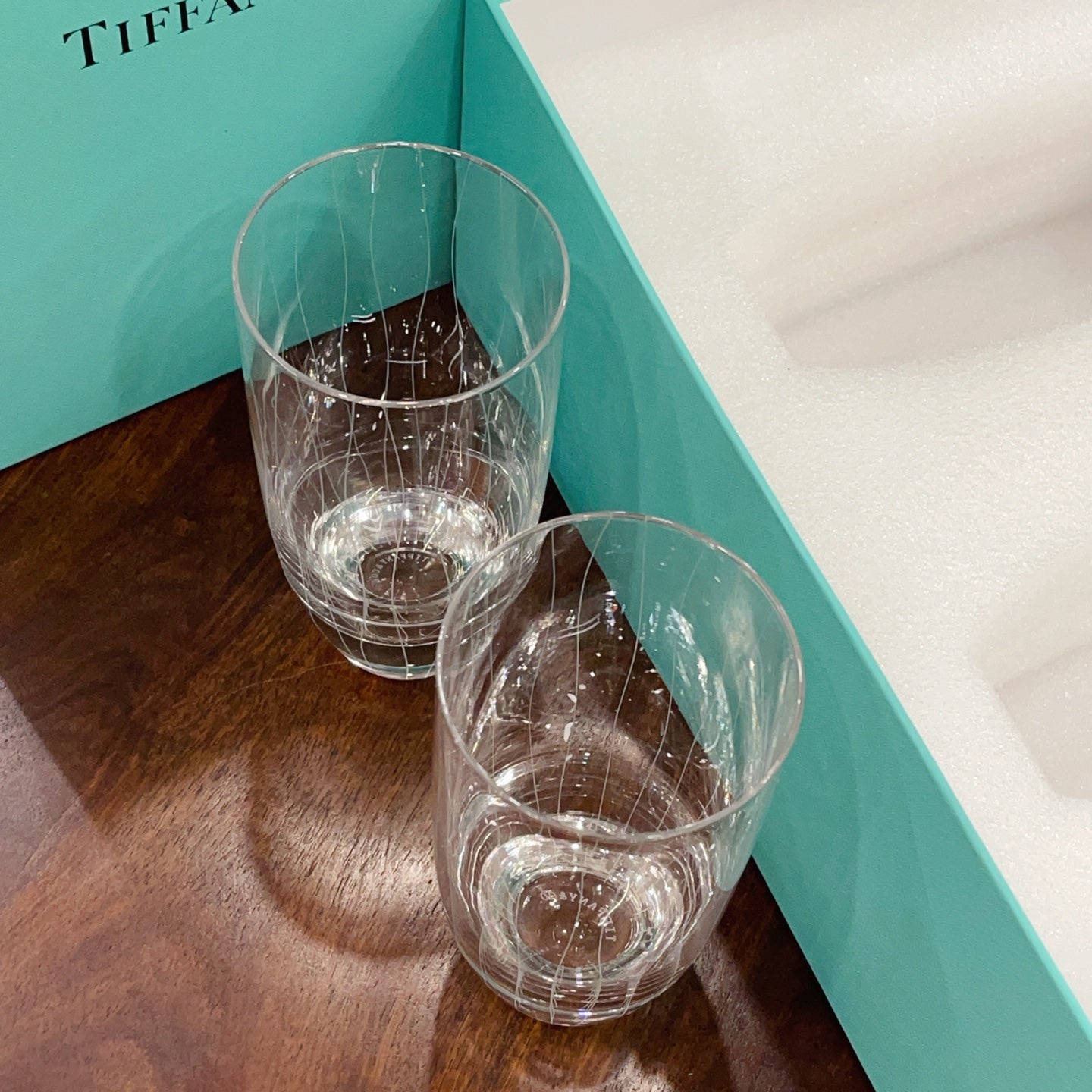 TIFFANY CUP GLASSWARE SET