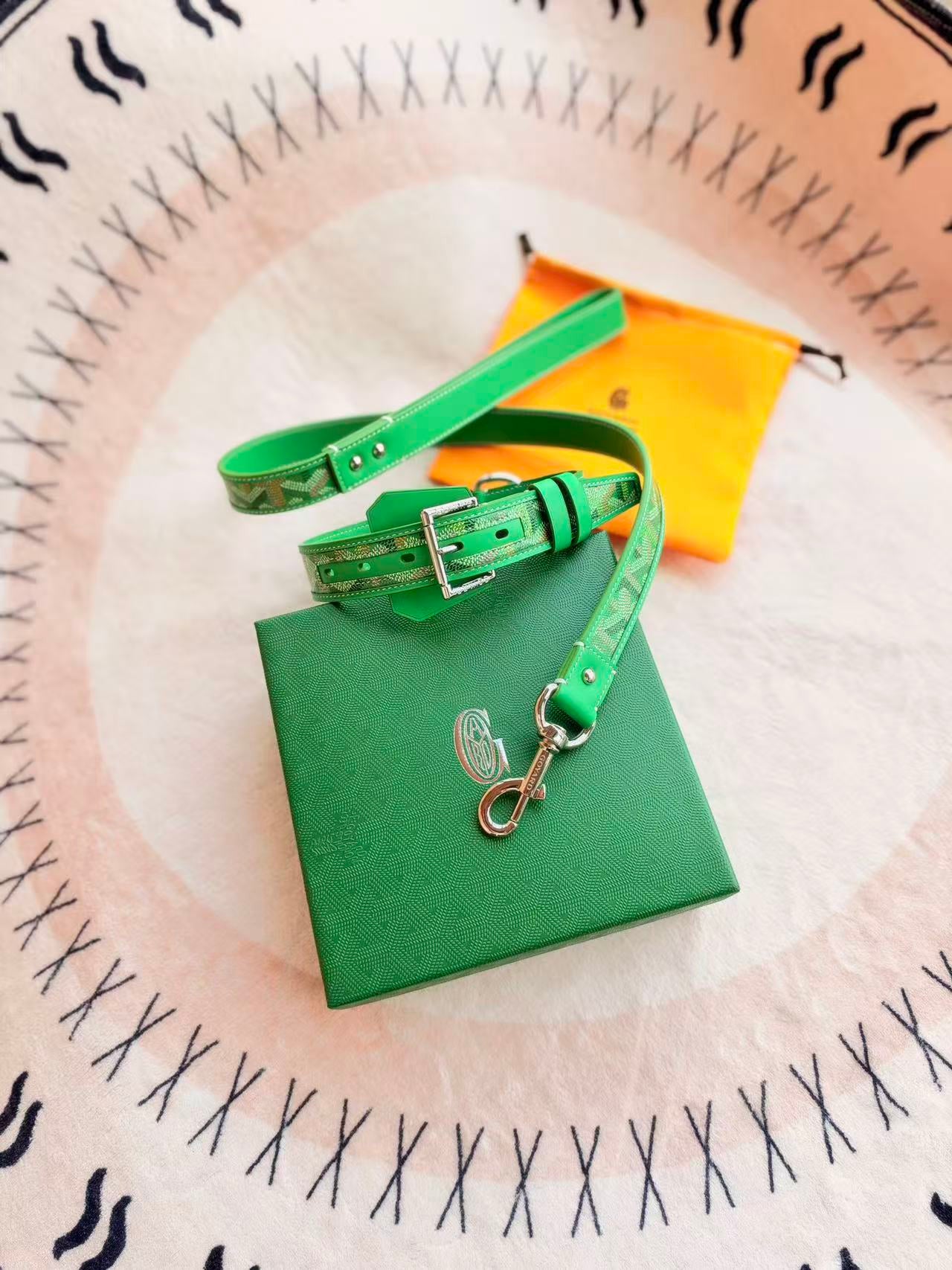 GOYARD DOG COLLAR AND LEASH 2.0