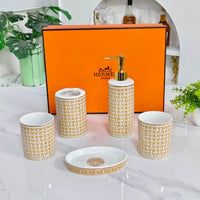 HERMES TOILETRIES SET