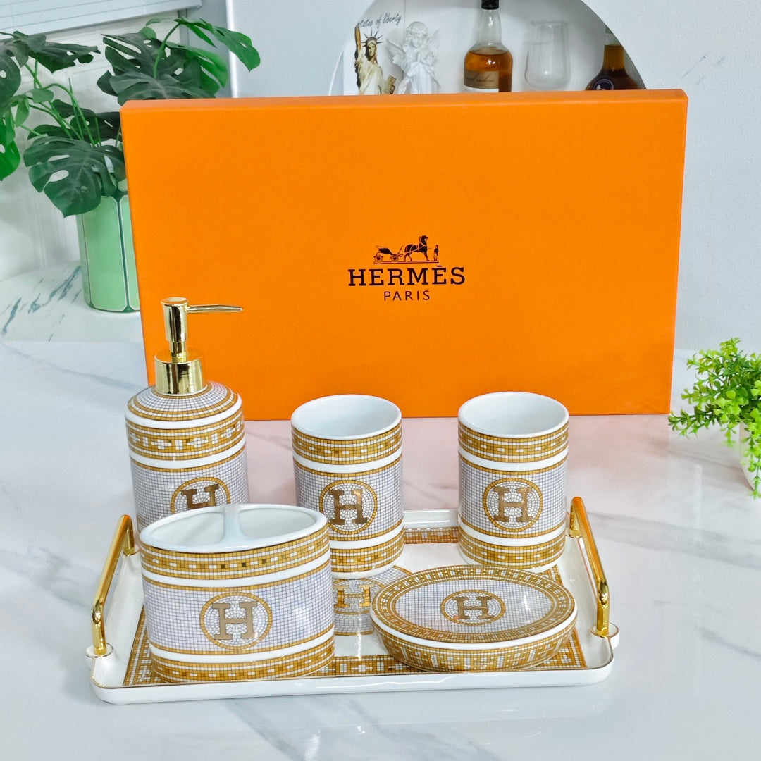 HERMES TOILETRIES SET 3.0