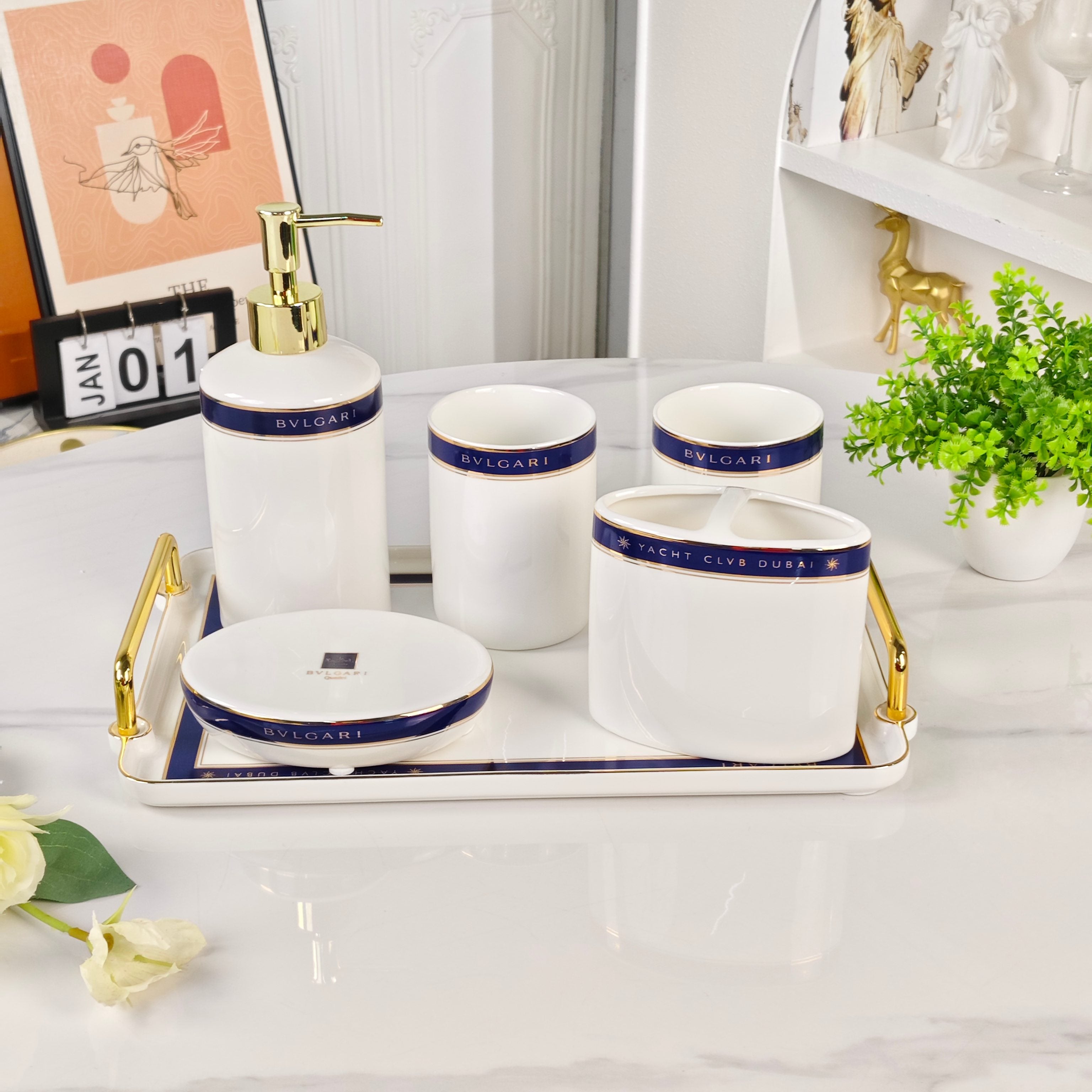 BVLGARI TOILETRIES SET