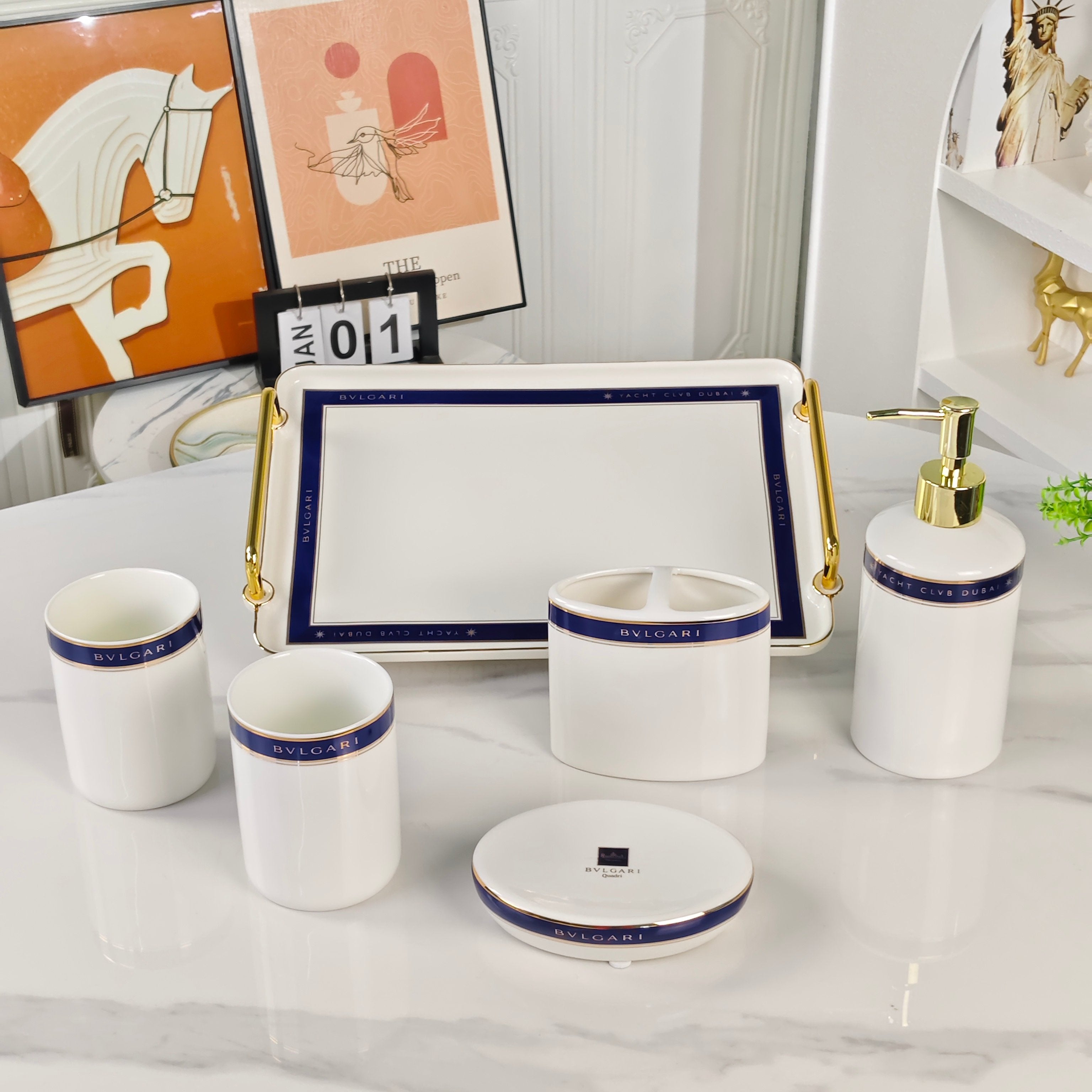 BVLGARI TOILETRIES SET