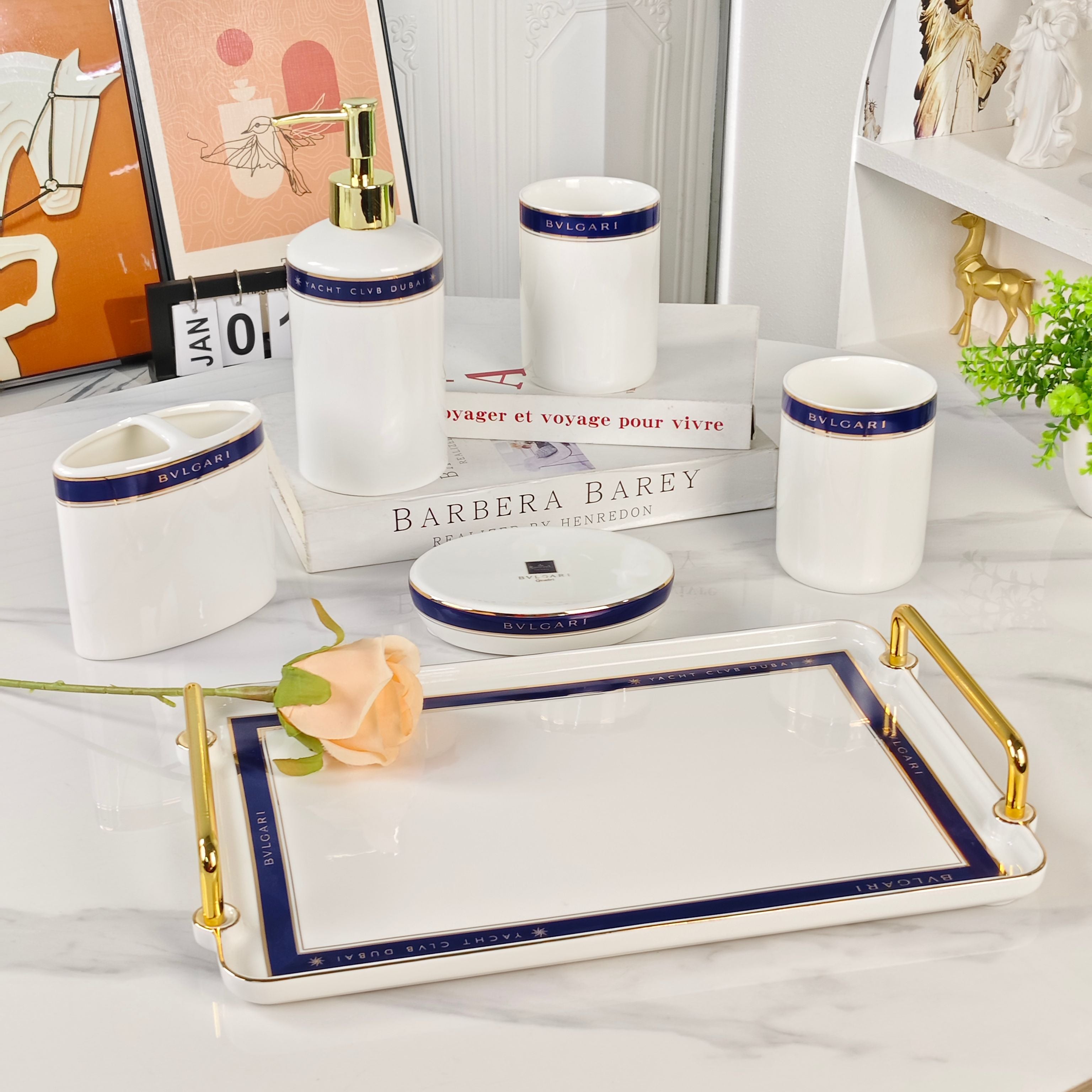 BVLGARI TOILETRIES SET