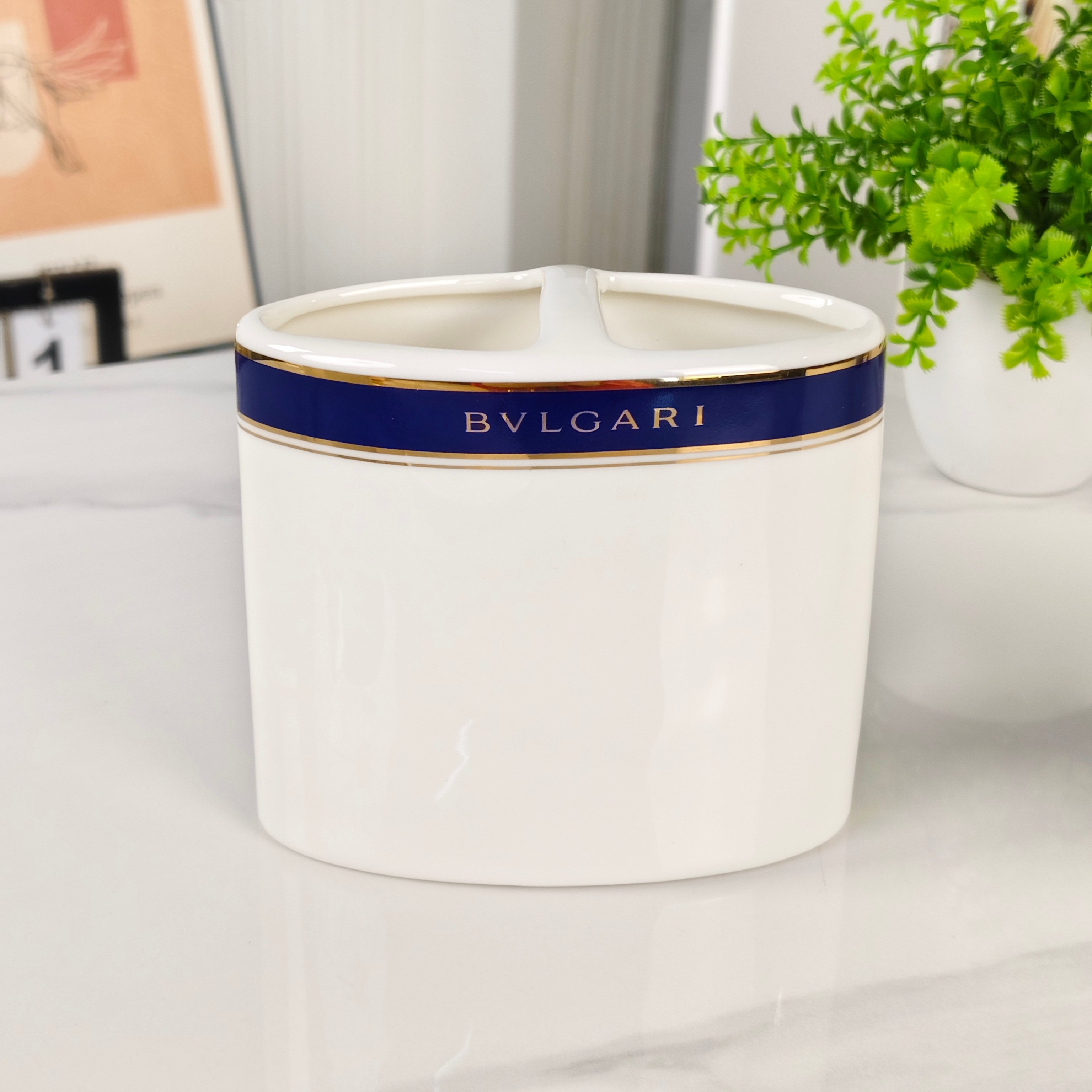 BVLGARI TOILETRIES SET