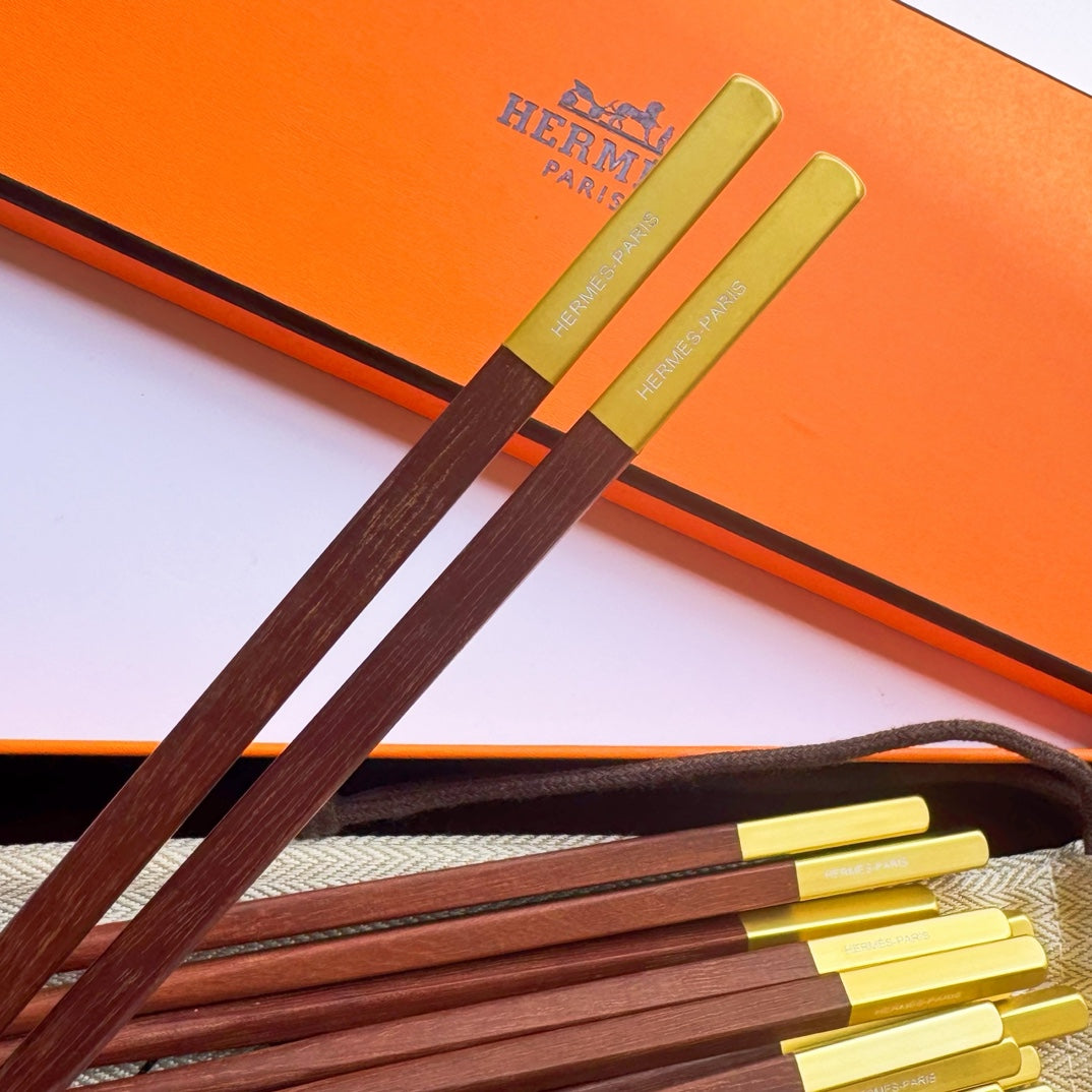 HERMES CHOPSTICKS SET