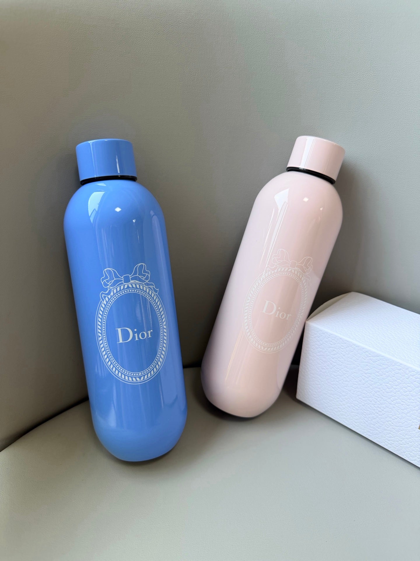 CHRISTIAN RIVIERA BOTTLE (BLUE)