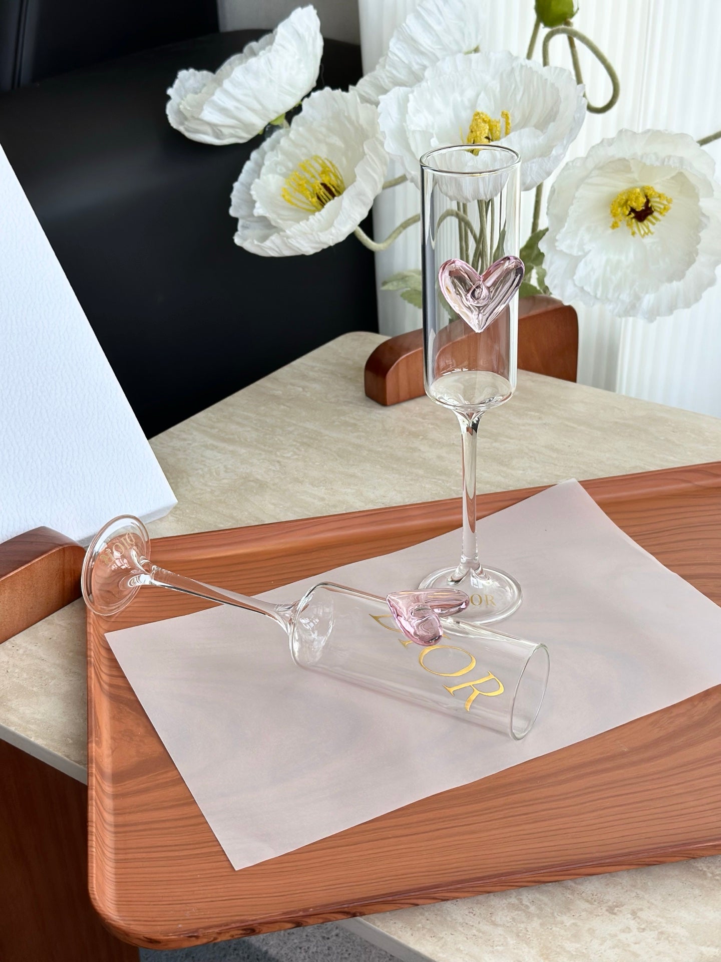 CHRISTIAN CHAMPAGNE GLASS SET 2.0