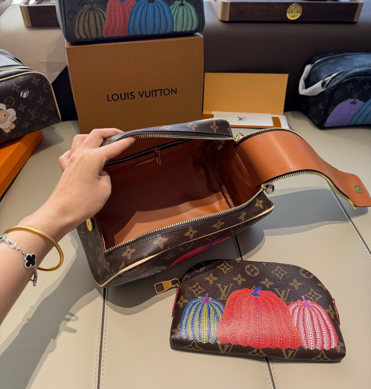 CUSTOM LV VANITY POUCH SET (YAYOI PUMPKIN)