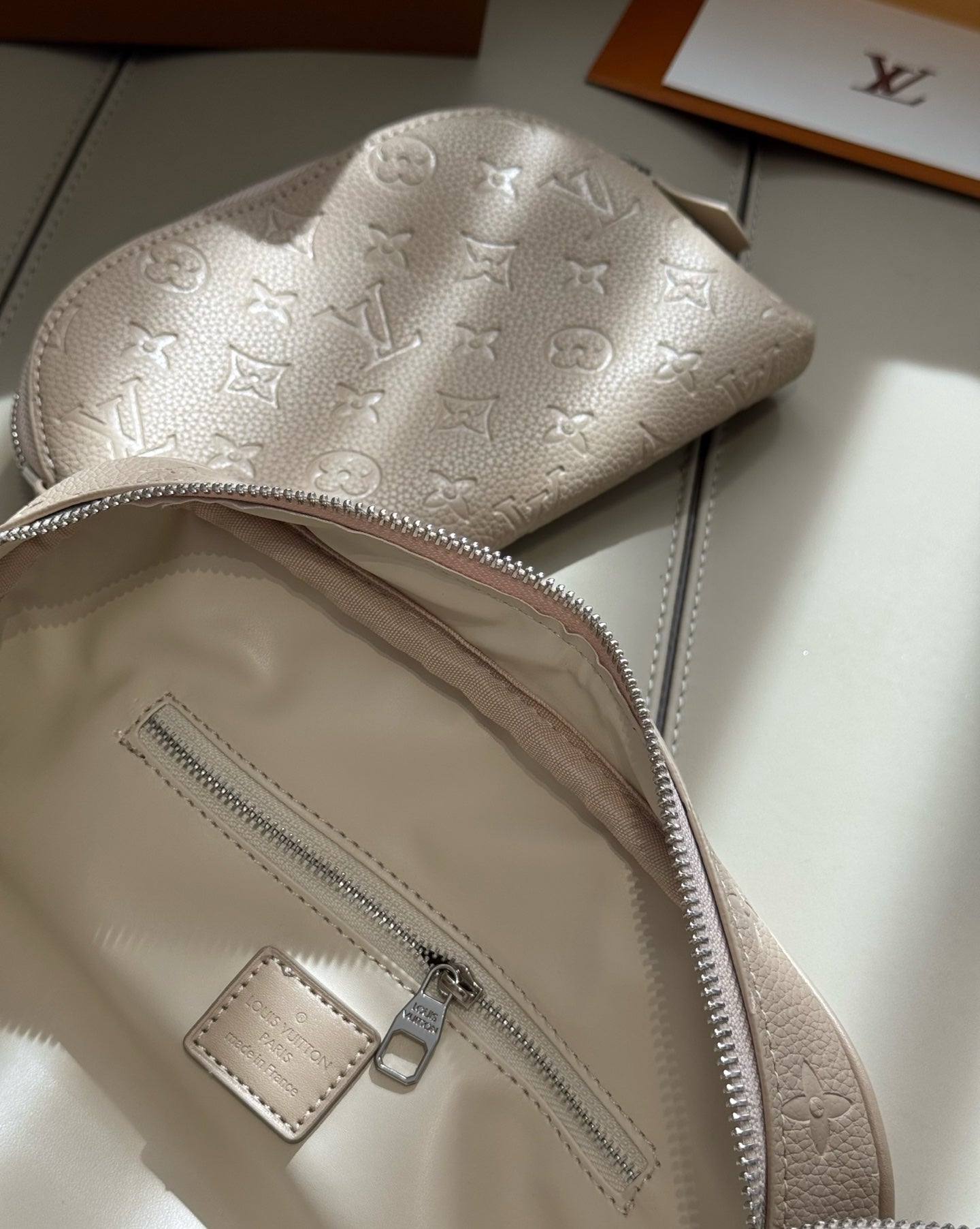 CUSTOM LV VANITY POUCH SET (SHADOW)