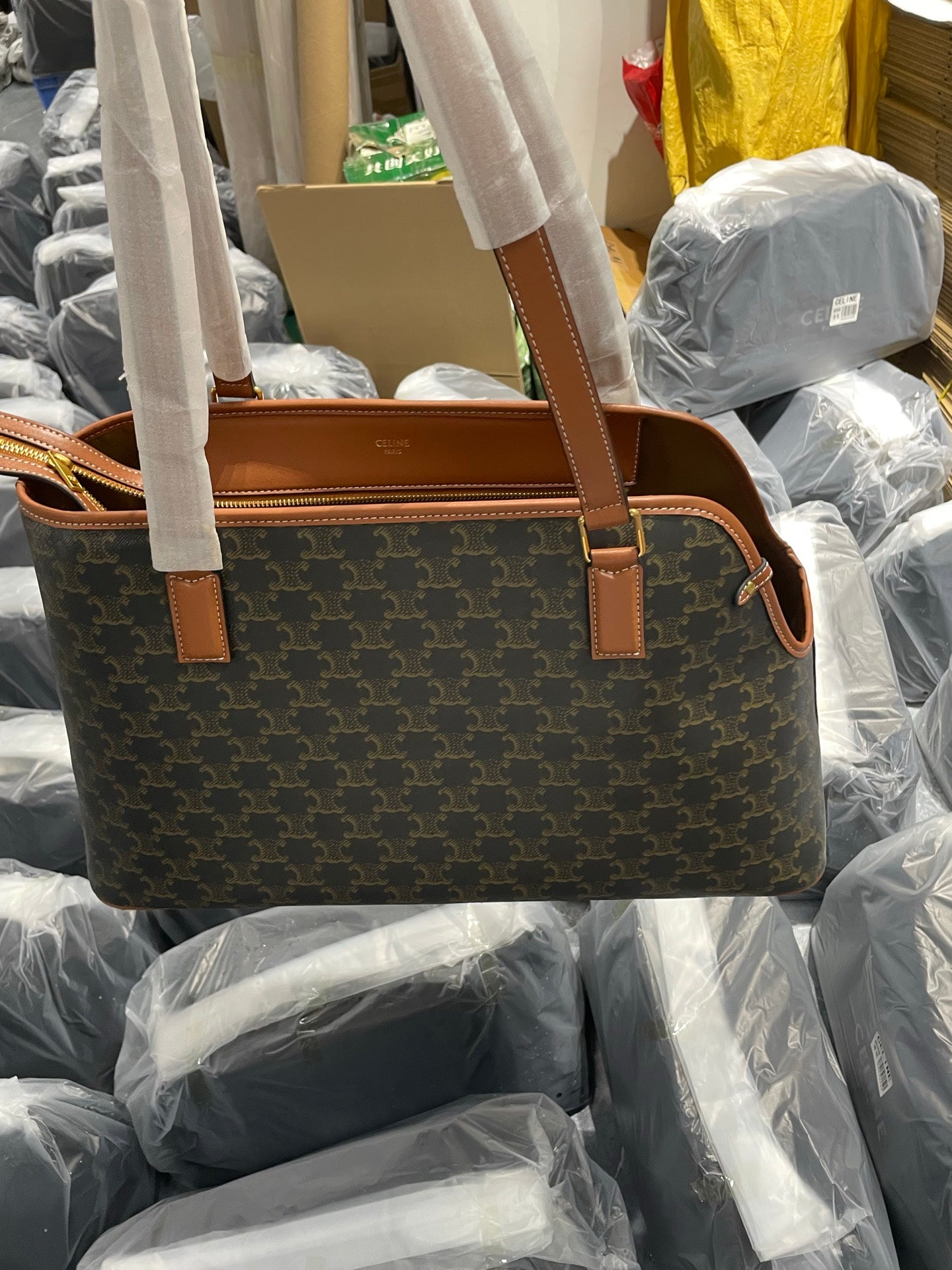 CELINE PET BAG