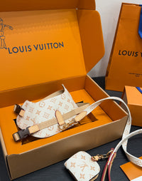 LV DOG HARNESS AND LEASH (BEIGE)