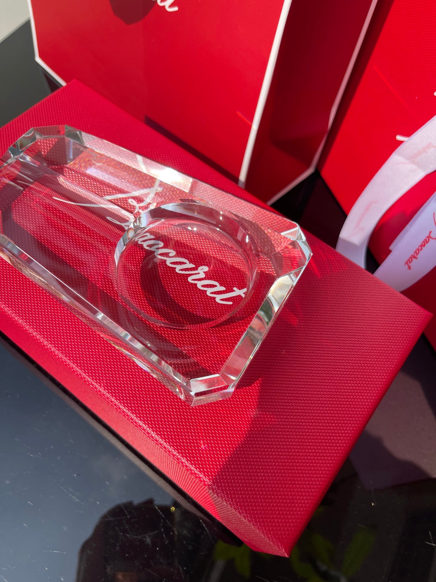 BACCARAT ASHTRAY 2.0