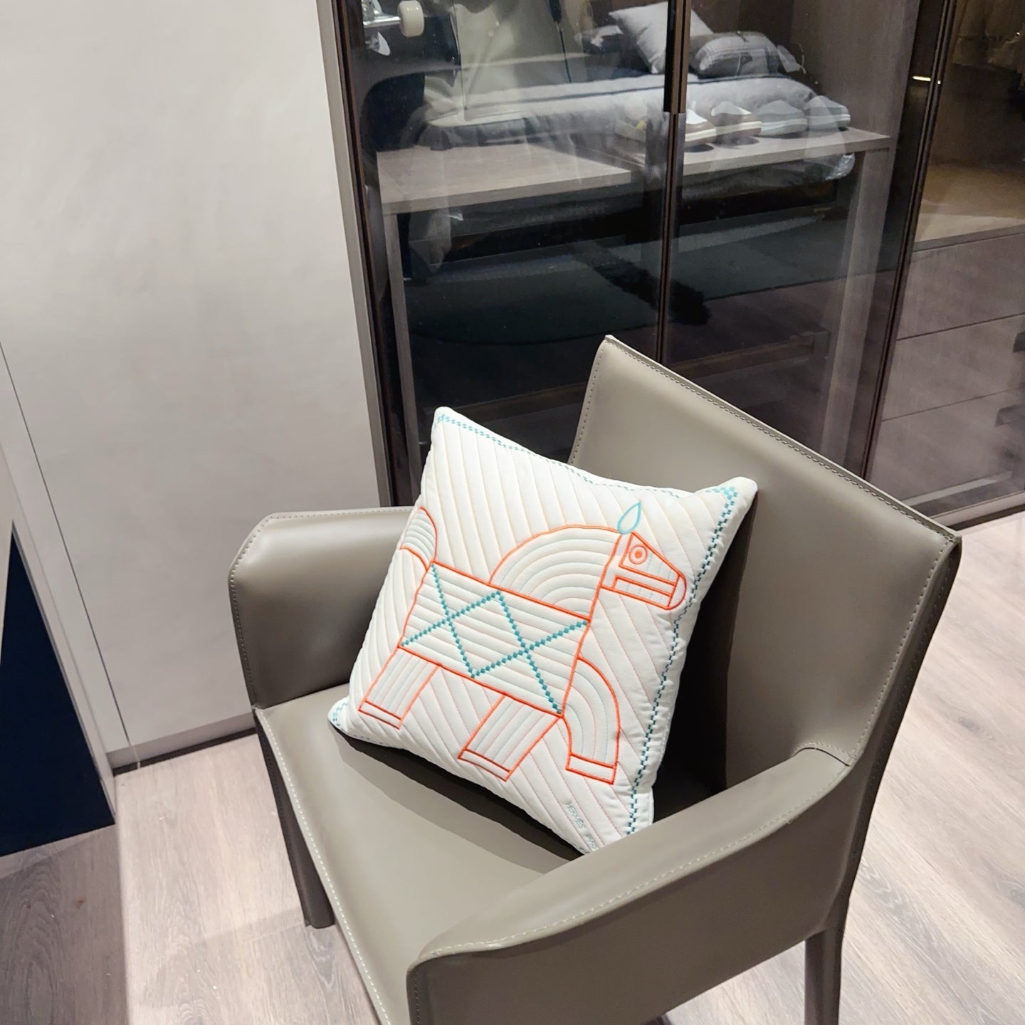 HERMES WOOL ANIMAUX NATTES PILLOW