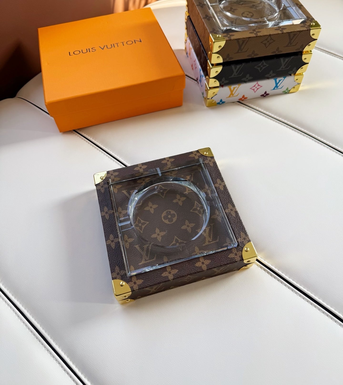 CUSTOM LV ASHTRAY 2.0