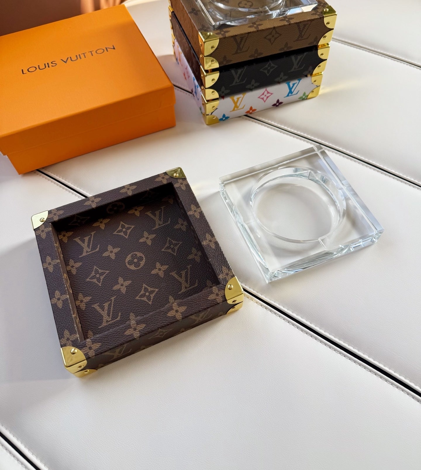 CUSTOM LV ASHTRAY 2.0