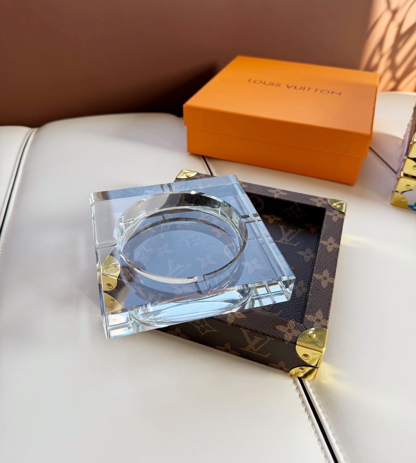 CUSTOM LV ASHTRAY 2.0