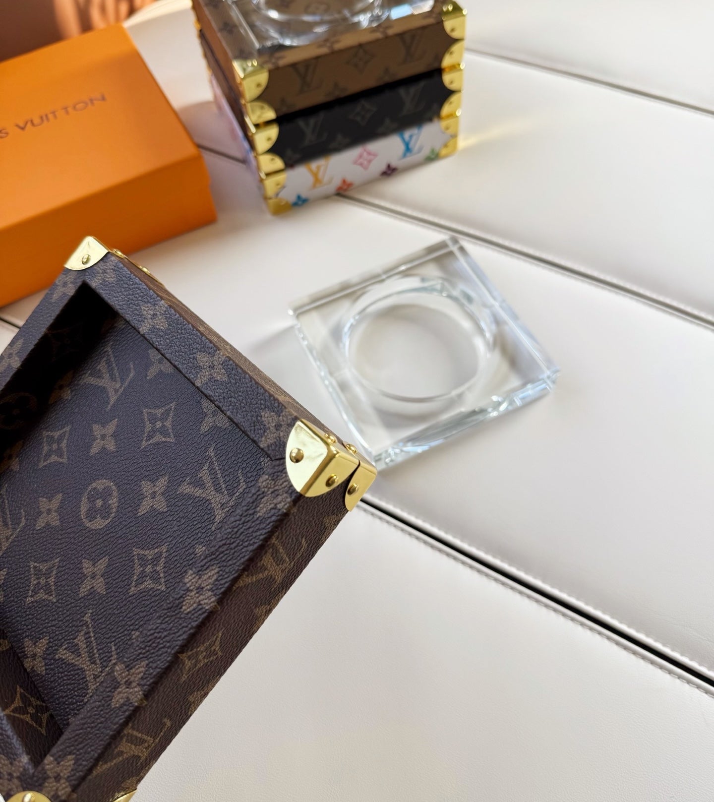 CUSTOM LV ASHTRAY 2.0