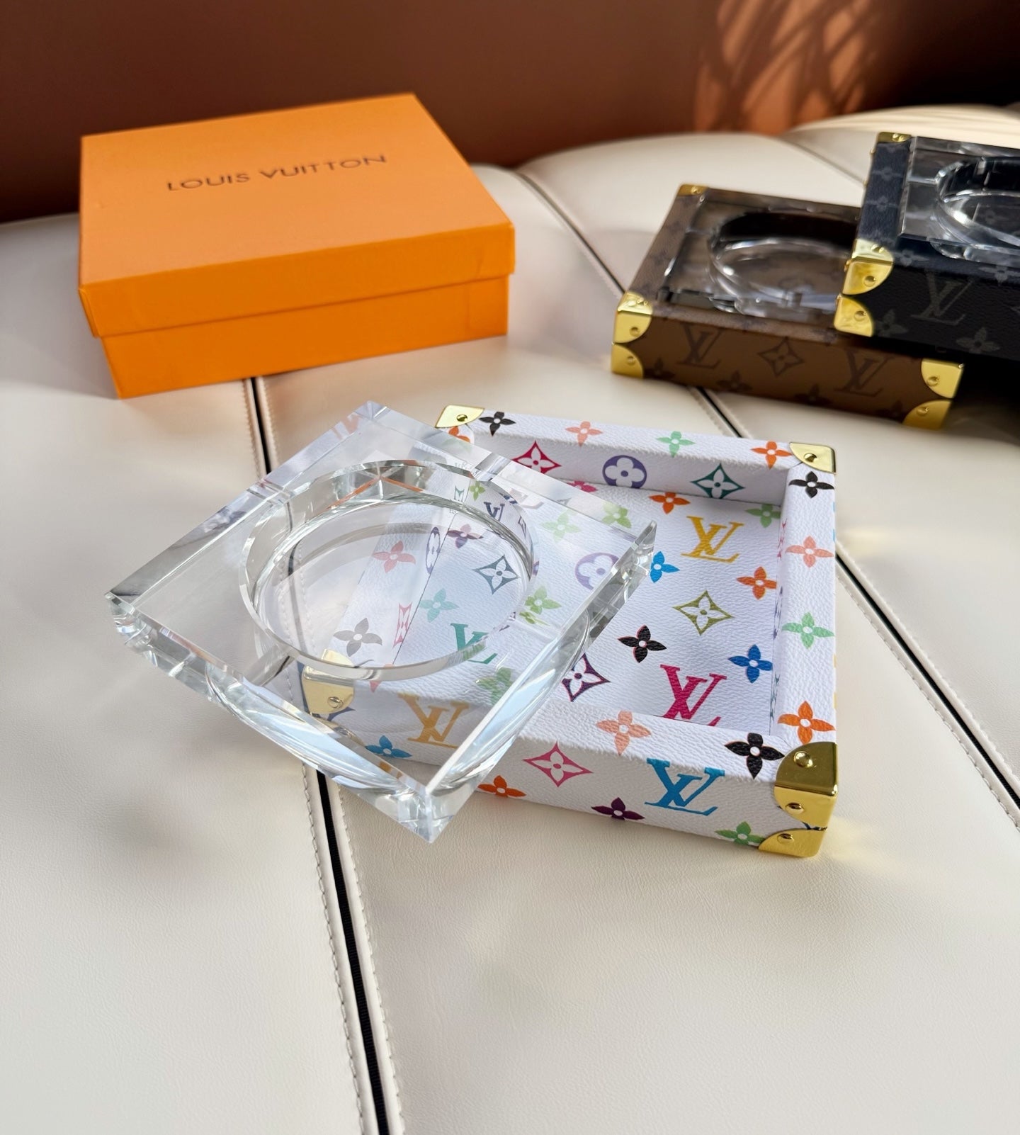 CUSTOM LV ASHTRAY 2.0