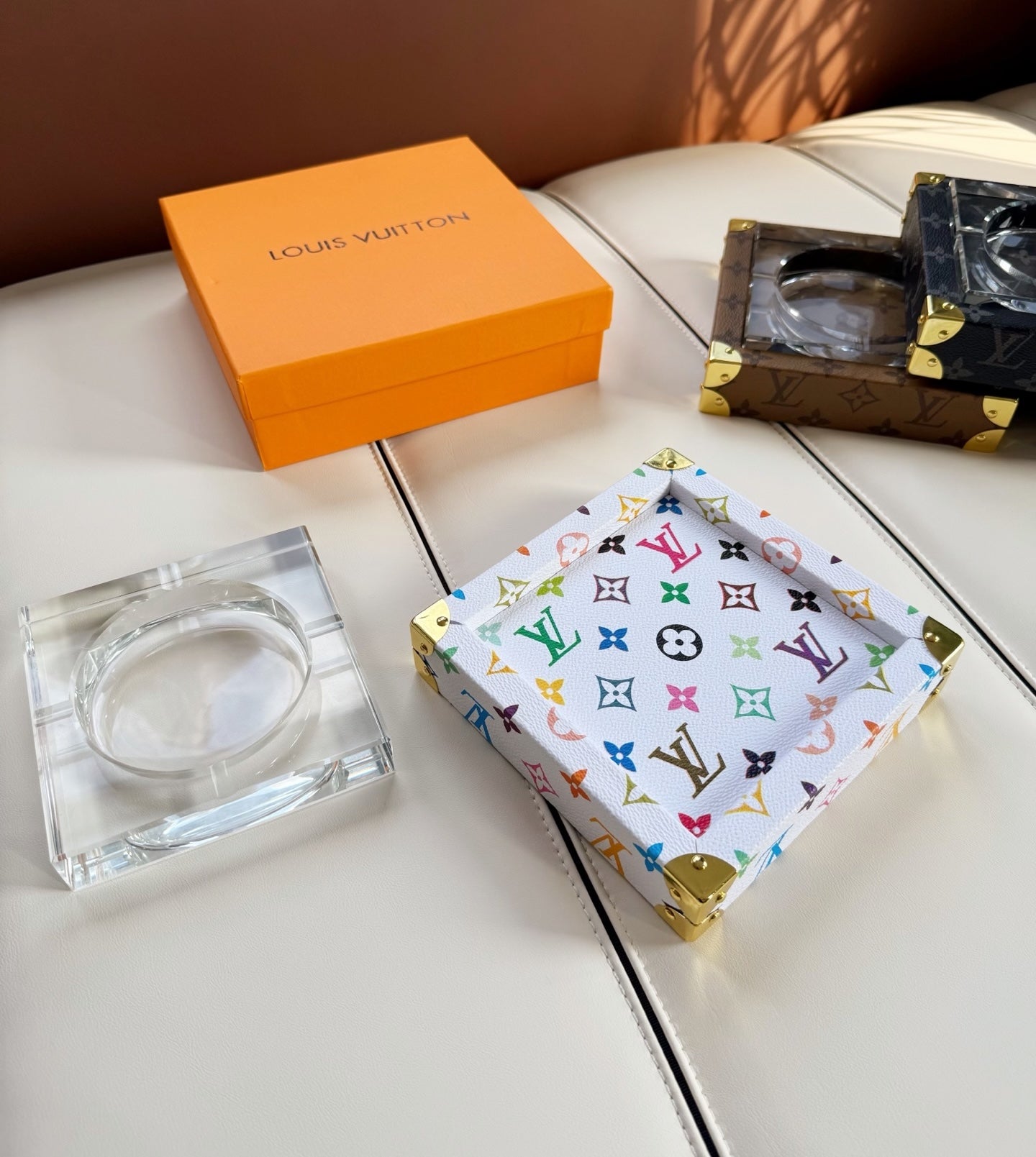 CUSTOM LV ASHTRAY 2.0