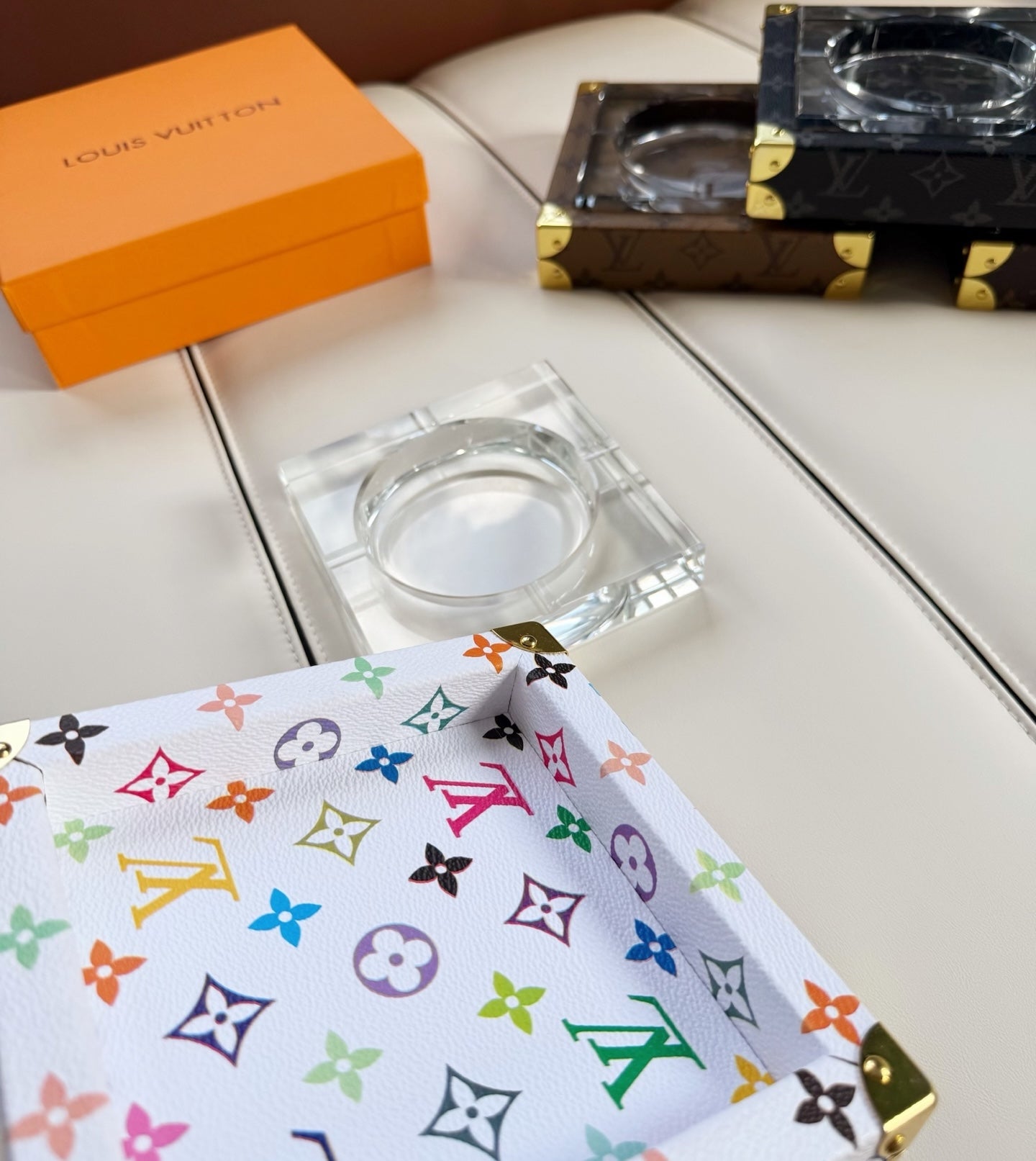 CUSTOM LV ASHTRAY 2.0