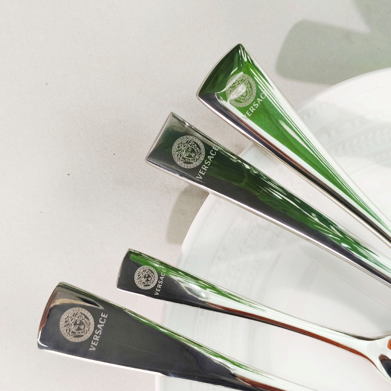 VERSACE SINGLE CUTLERY SET