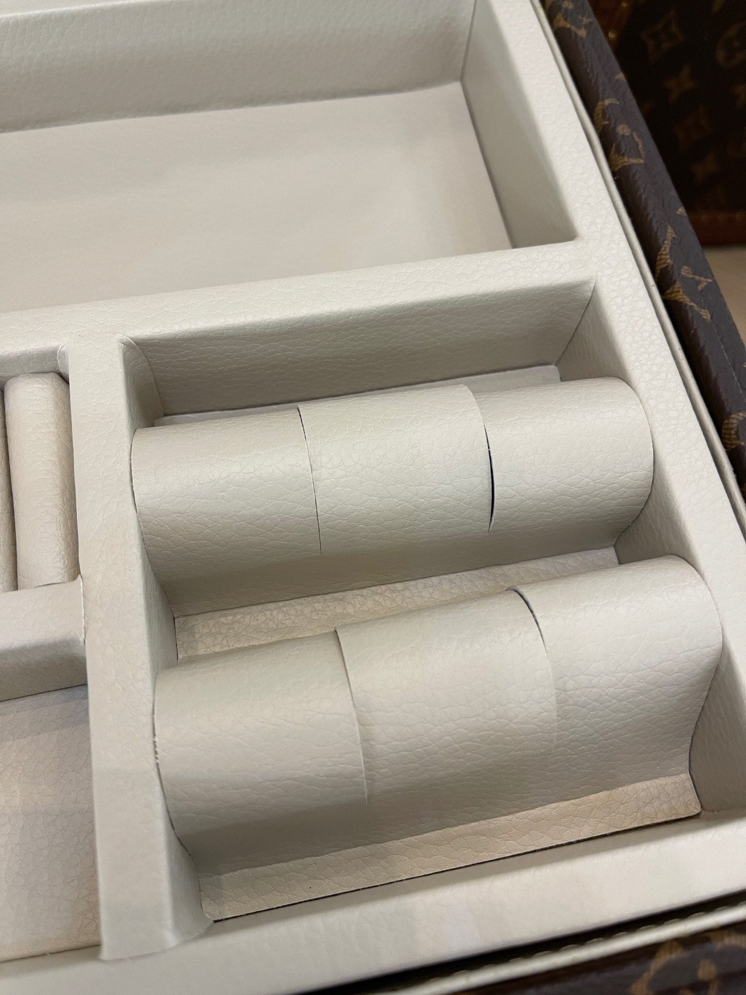 CUSTOM LV ACCESSORIES BOX