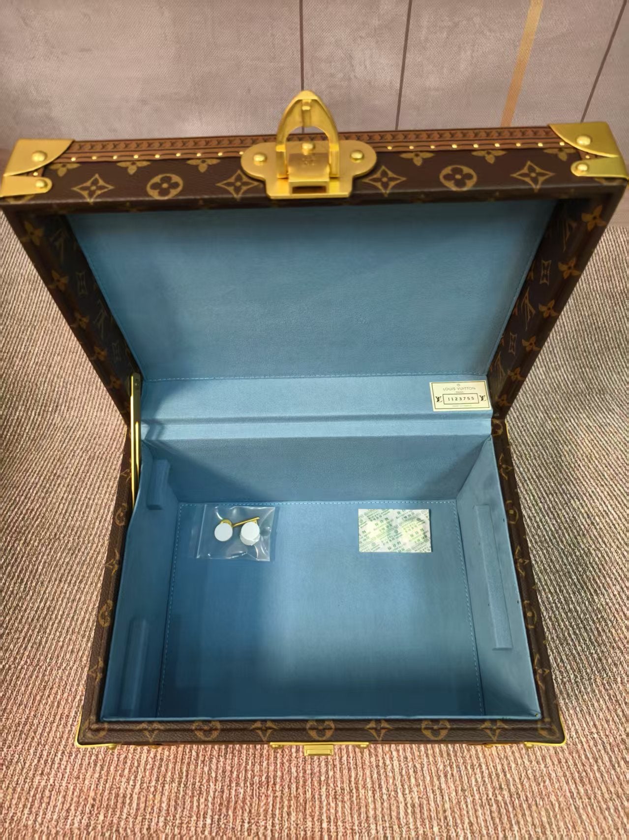 CUSTOM LV ACCESSORIES BOX