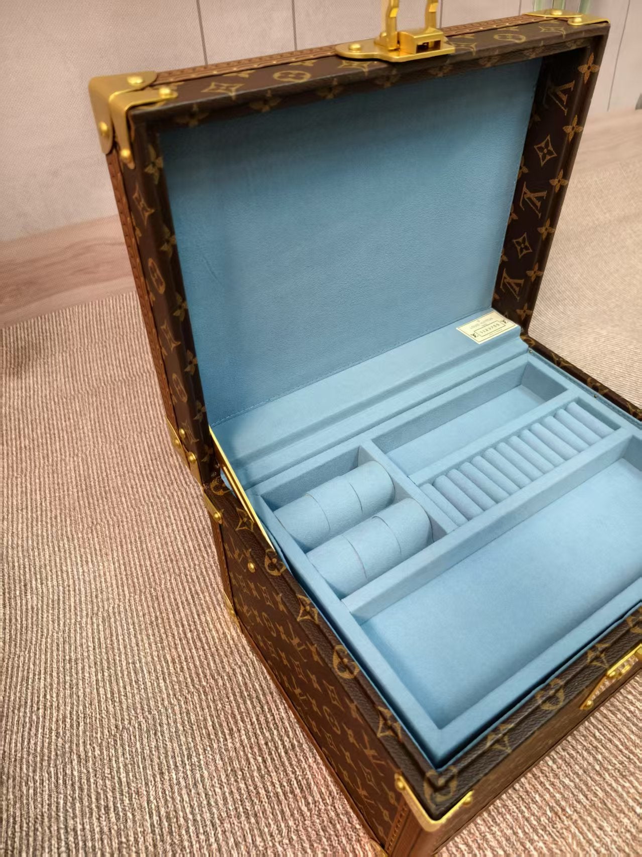 CUSTOM LV ACCESSORIES BOX